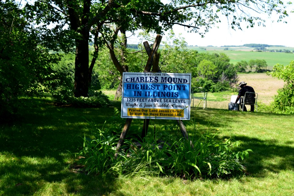 Sign at the top of Charles Mound