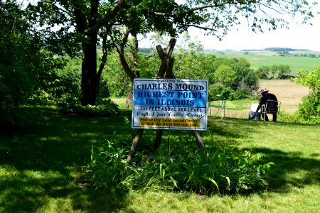 Sign at the top of Charles Mound