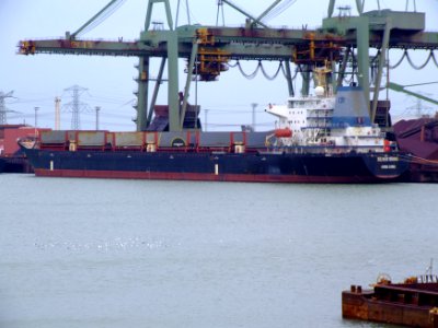Silver Shing p2, Mississippi harbour, Port of Rotterdam, Holland 04-Mar-2007