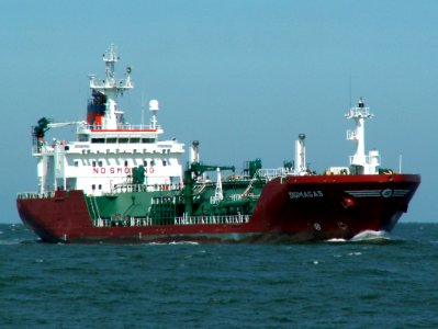 Sigmagas p2 approaching Port of Rotterdam, Holland 08-Jul-2006