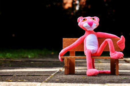 Sit figure funny