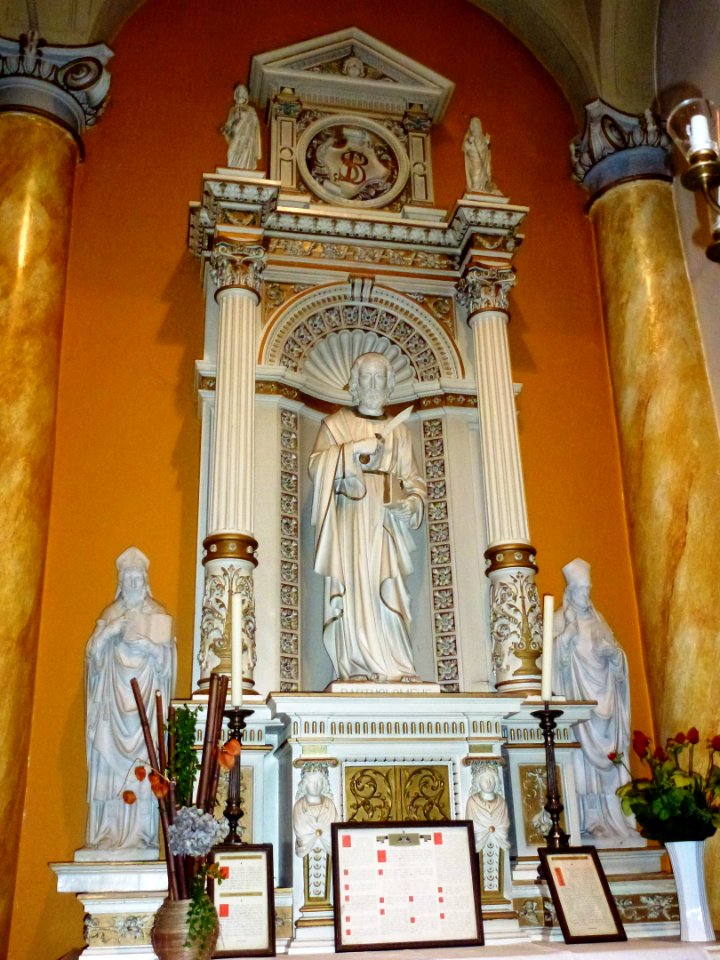 Sint Bartholomeüs, Beek (Ubbergen) zijaltaar rechts, met beeld St.Bartolomeüs