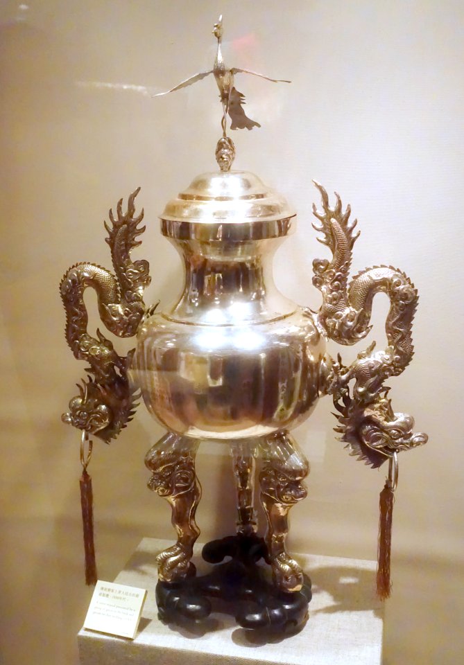 Silver tripod presented by guests to bride and groom at wedding, 1930s - Hong Kong Museum of History - DSC00958