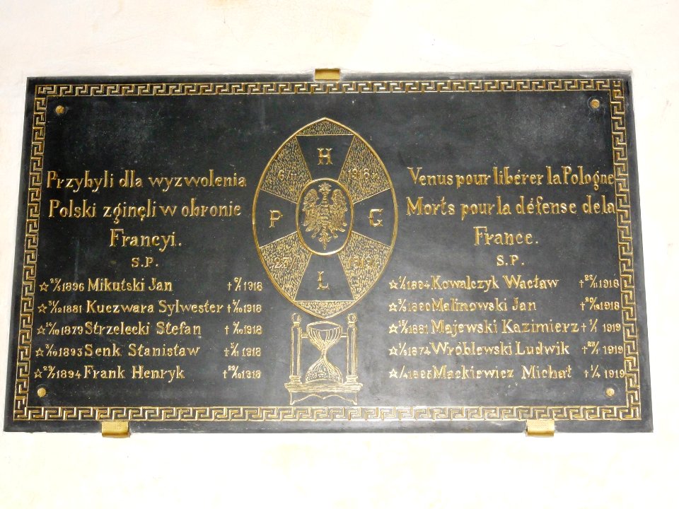 Sillé-le-Guillaume (Sarthe) église, plaque mémorial soldats polonais