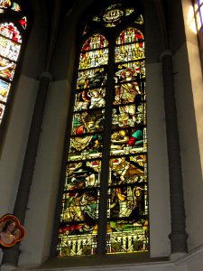 Sint Martinuskerk Katwijk (Cuijk) raam de verrijzenis van Christus