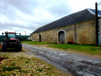 Signy-l'Abbaye (Ardennes) Montaubois, la ferme (2)