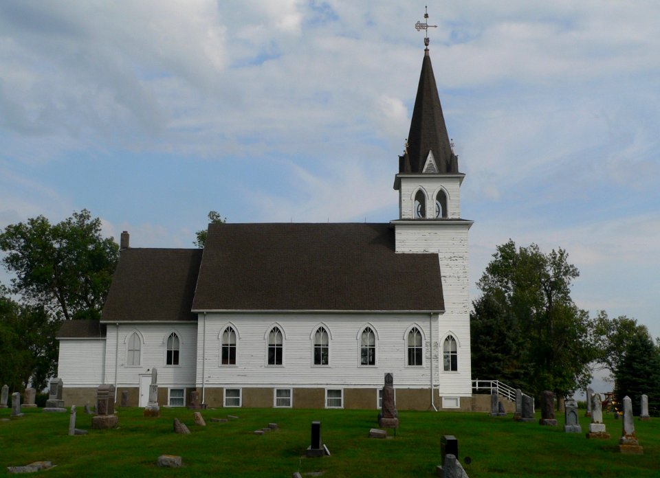 Singsaas Lutheran Church from S 1