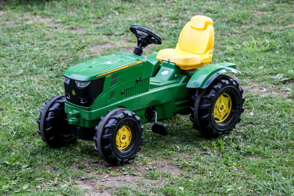 Tractor farm field