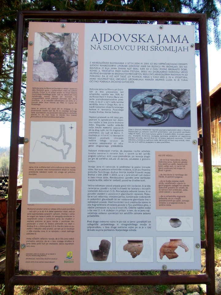 Silovec Pagan Cave 01