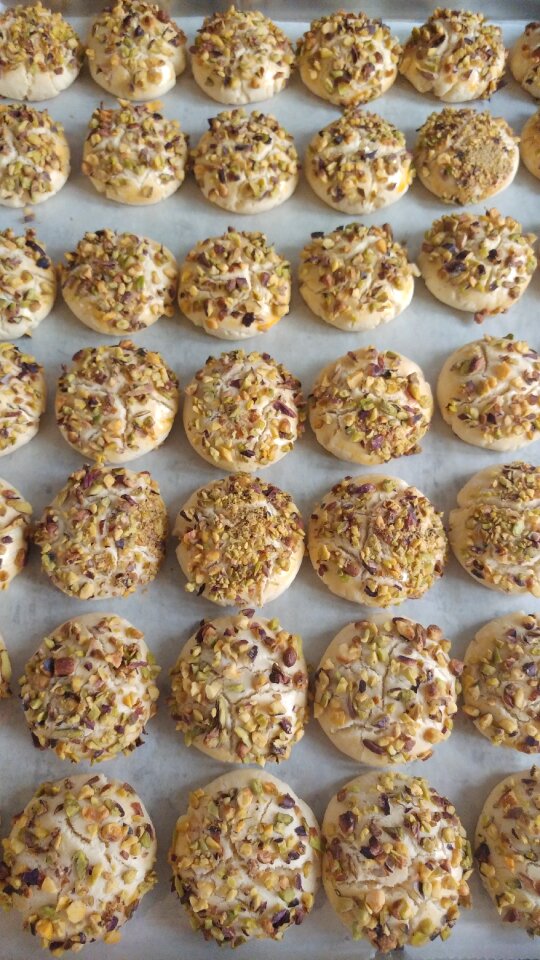 Cookie peanut cake