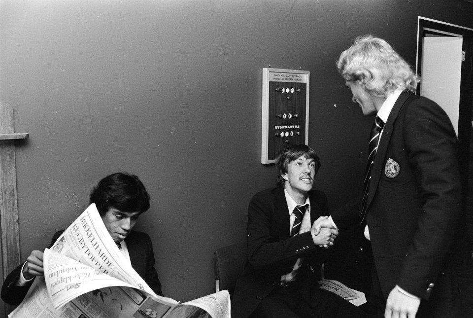 Simon Tahamata (l), Ben Wijnstekers en Kees Kist (r), Bestanddeelnr 930-4572