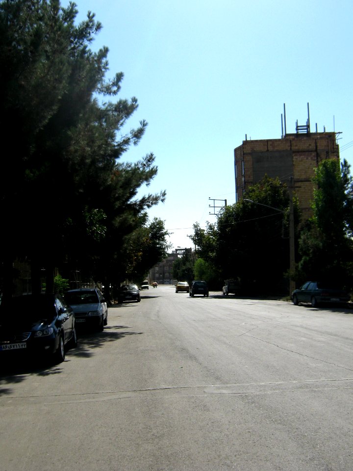 Simorgh st view - noon - Nishapur 2