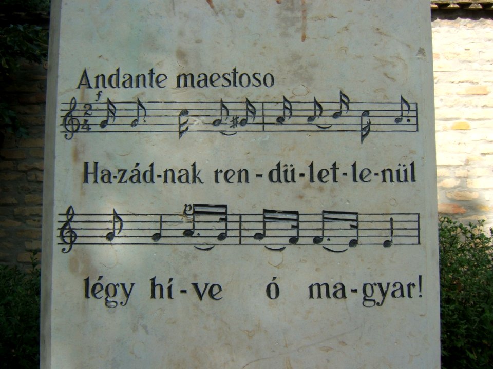 Simontornya, Egressy-emlékmű