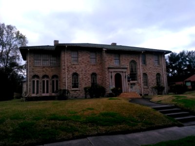 SimonMamieMinchenHouse