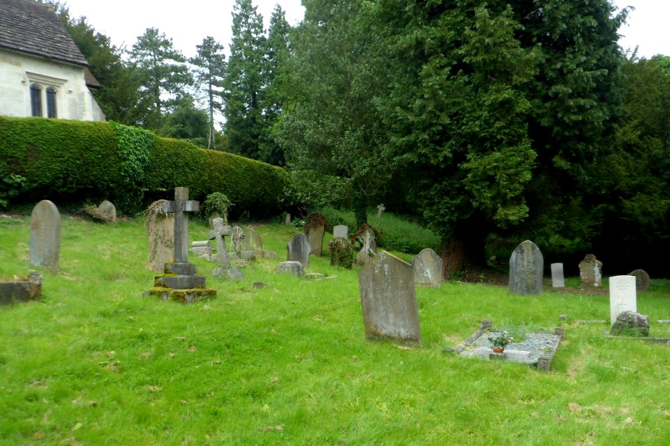 St Katharine's Church, Gatton Bottom, Merstham (June 2013) (Churchyard) (3)