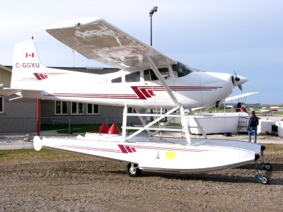 St Just Aviation Super Cyclone C-GGXU on amphib floats 02