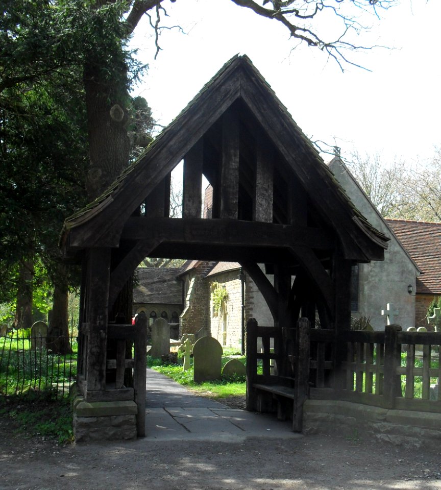 St Leonard's Church (Church-in-the-Wood), Church in the Wood Lane, Hollington, Hastings (April 2010) (Lychgate)