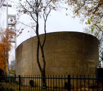 St.-Ansgar-Kirche gemauerte Seite
