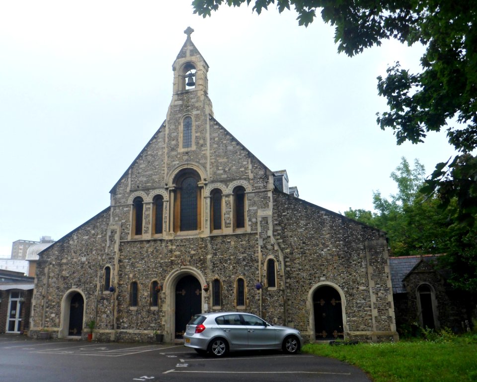 St Luke's Church, Greetham Street, Southsea (NHLE Code 1104307) (August 2017) (1)