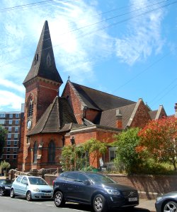 St Luke's Church, Old Shoreham Road, Prestonville, Brighton (July 2019) (4)