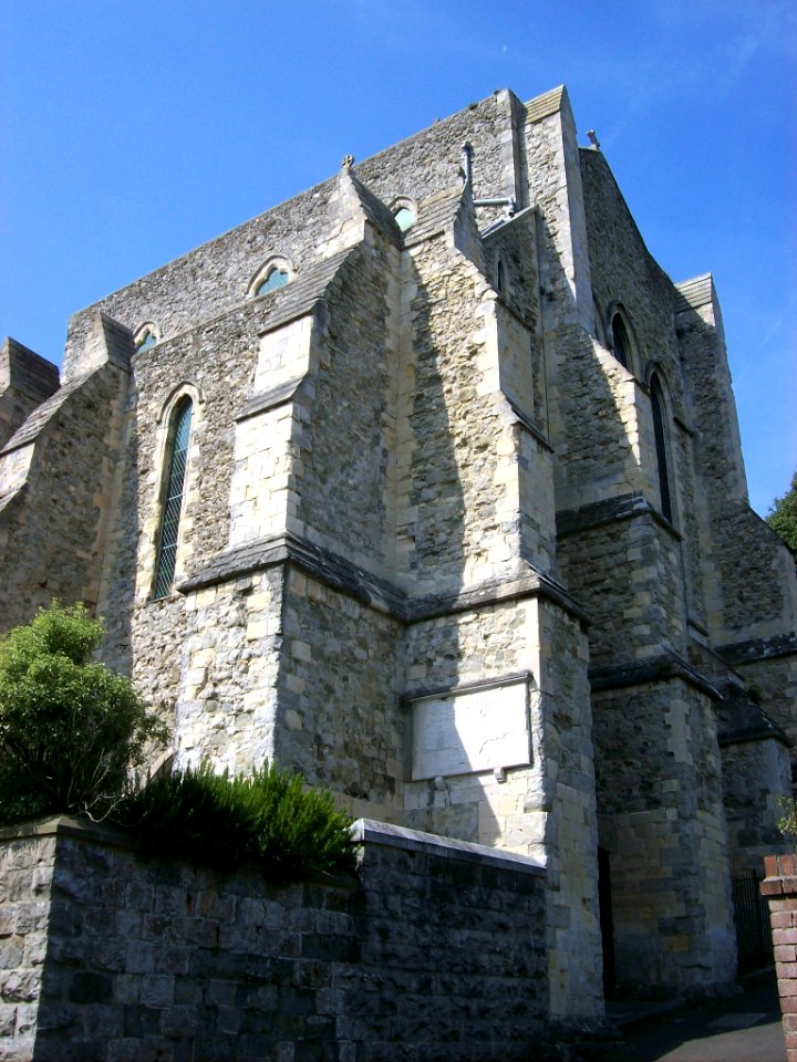 St Leonard, Hythe, east end