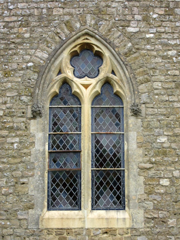 St John the Evangelist's Church, Old Kiln Lane, Churt (June 2015) (Window) (1)
