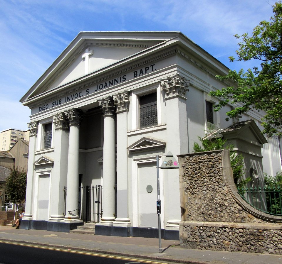 St John the Baptist's Church, Bristol Road, Kemptown, Brighton (NHLE Code 1380031) (July 2015) (4)