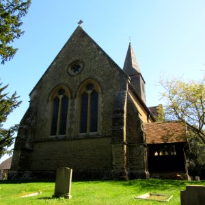 St John the Baptist's Church, Brighton Road, Busbridge (April 2015) (6)