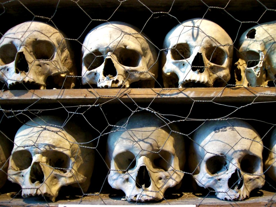 St Leonard, Hythe, the ossuary 1