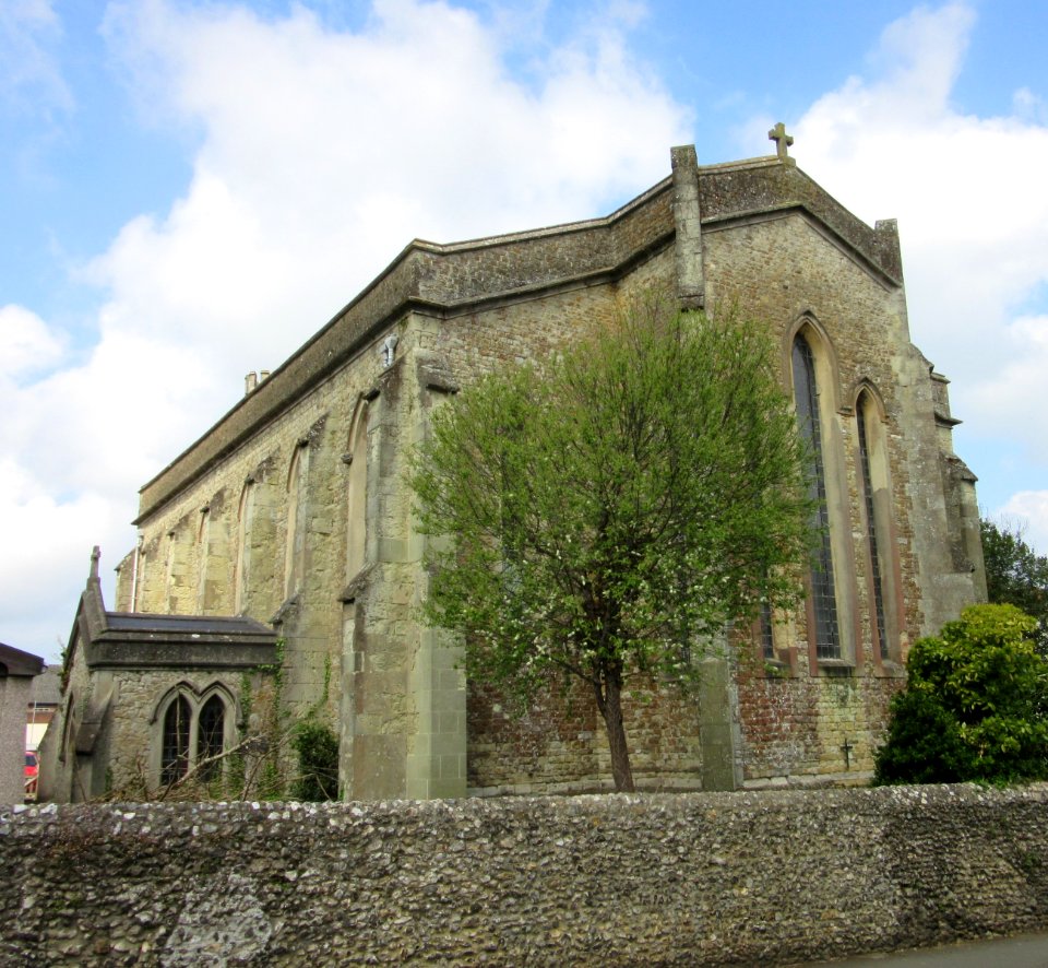 St John the Baptist's Church, Drake Road, Newport, Isle of Wight (May 2016) (4)