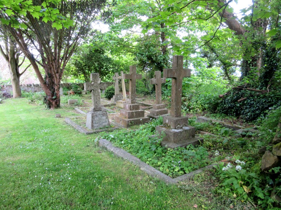 St Lawrence's Church, Undercliff Drive, St Lawrence, Isle of Wight (May 2016) (Churchyard) (1)
