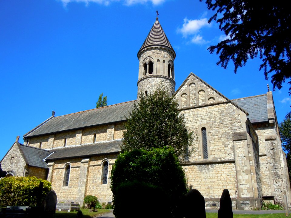 St John the Evangelist's Church, Hale Road, Hale, Farnham (May 2015) (5)