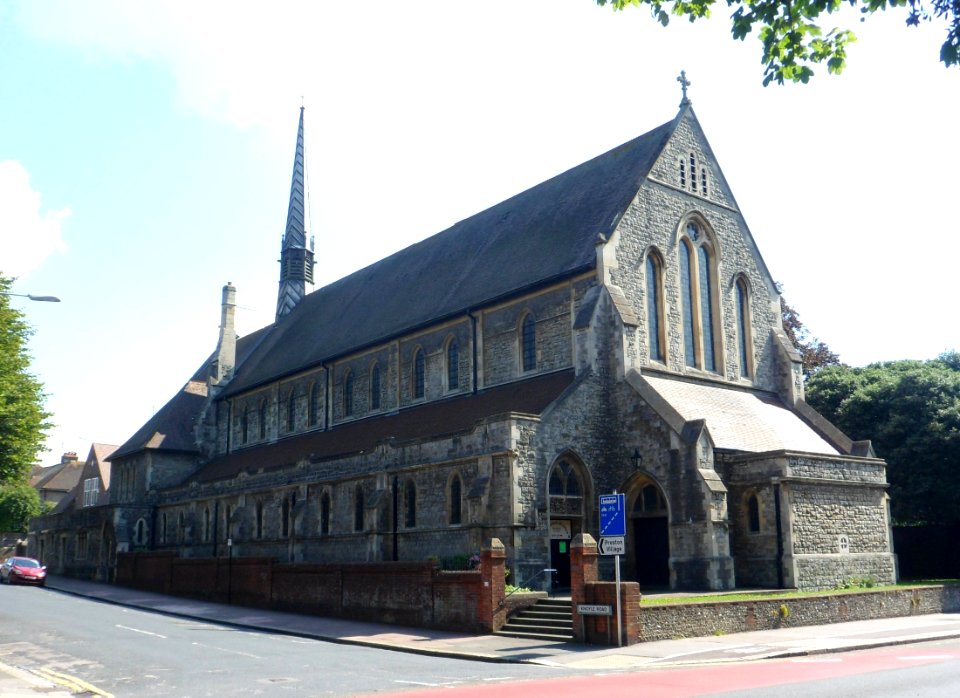 St John the Evangelist's Church, junction of London Road and Knoyle Road, Preston Park, Brighton (NHLE Code 1380756) (August 2013) (2)
