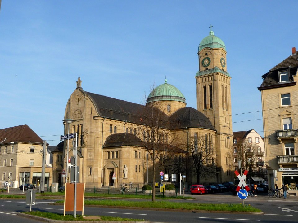 St.-Bonifatius-Kirche (Mannheim-Wohlgelegen) 4