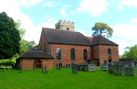 St John the Baptist's Church, The Street, Wonersh (May 2014) (4)