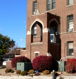 St. Vincent Hospital (Sioux City) SW entrance 2