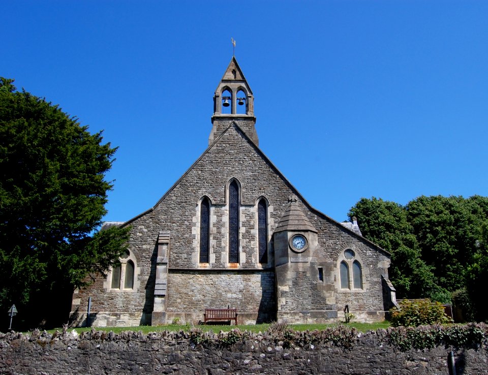 St John's Church, High Park Road, Oakfield, Ryde (June 2017) (1)