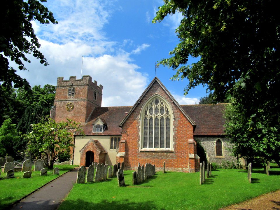 St James, Bramley 01