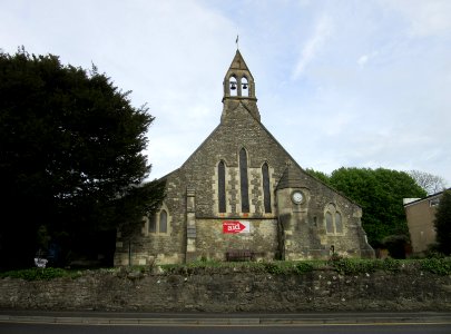 St John's Church, High Park Road, Oakfield, Ryde (May 2016) (1)