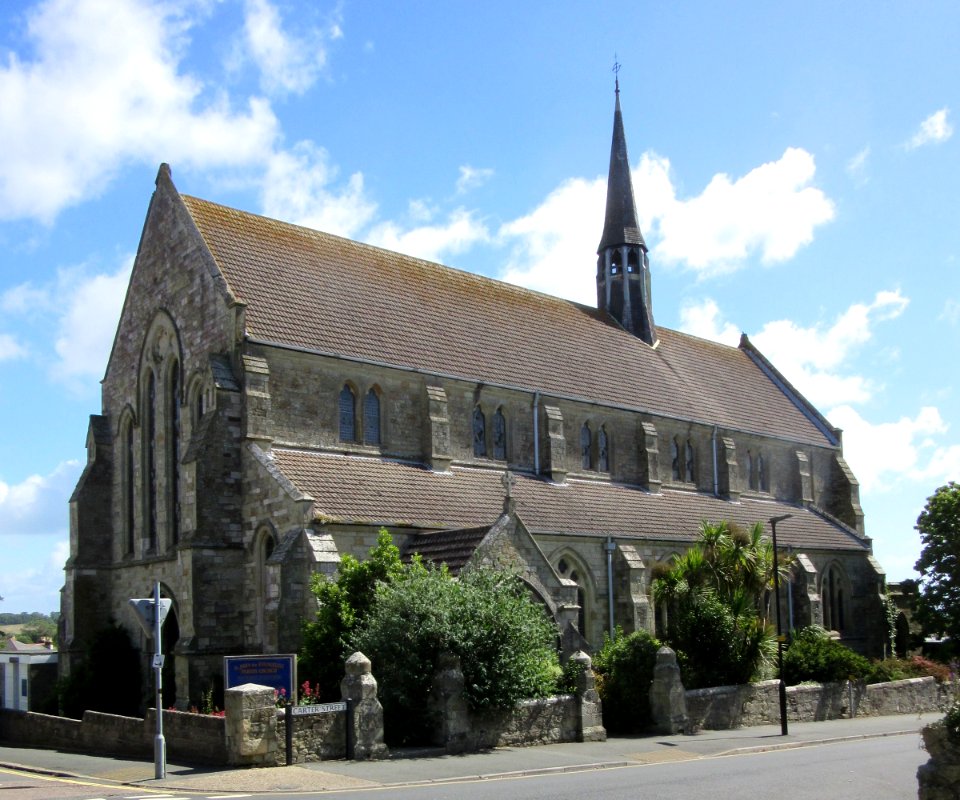 St John the Evangelist's Church, Carter Street, Sandown (July 2016) (1)