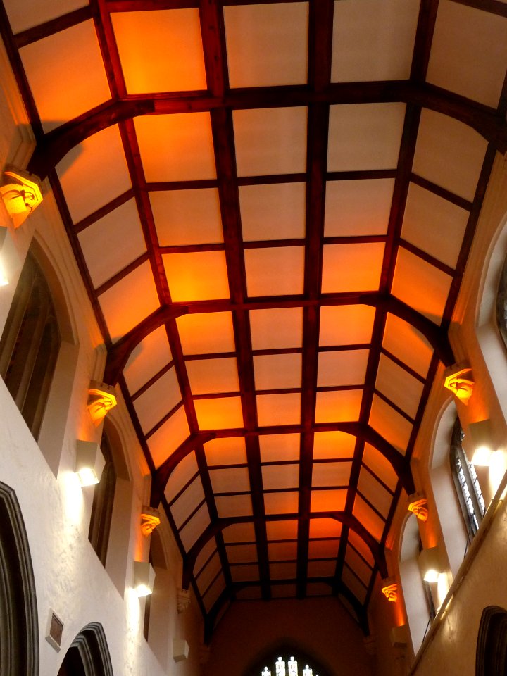 St John the Baptist, Chipping Barnet (interior) 10