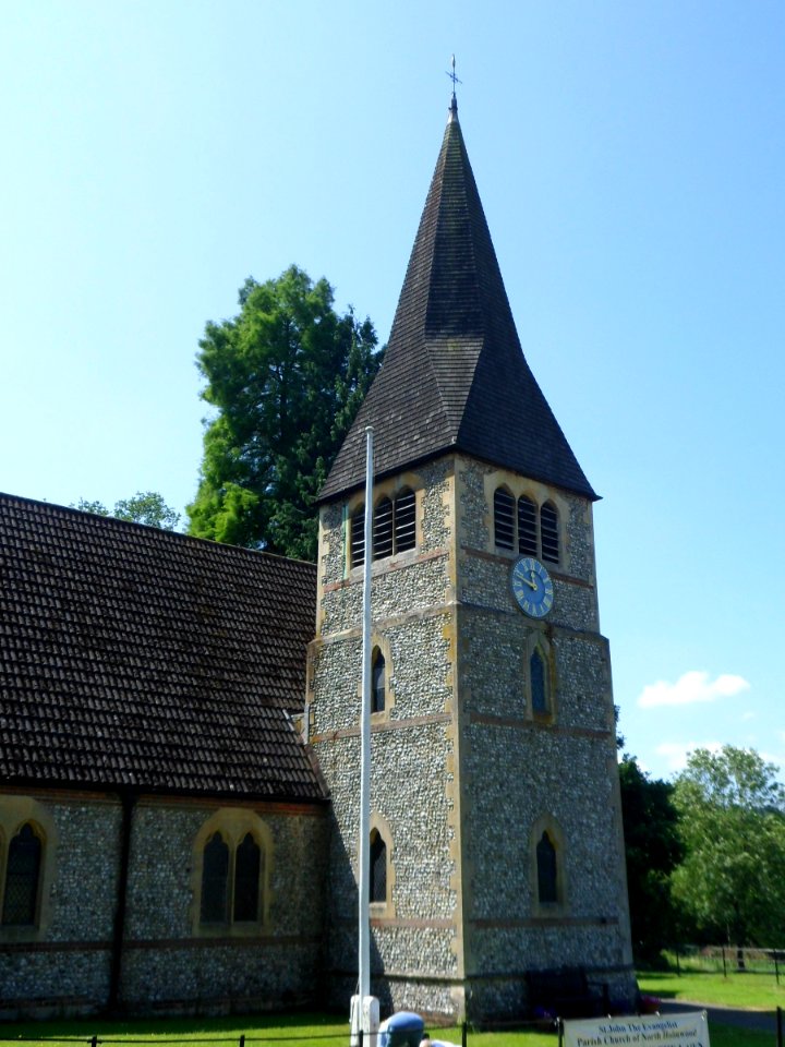 St John the Evangelist's Church, Inholms Lane, North Holmwood (NHLE Code 1228416) (July 2013) (2)