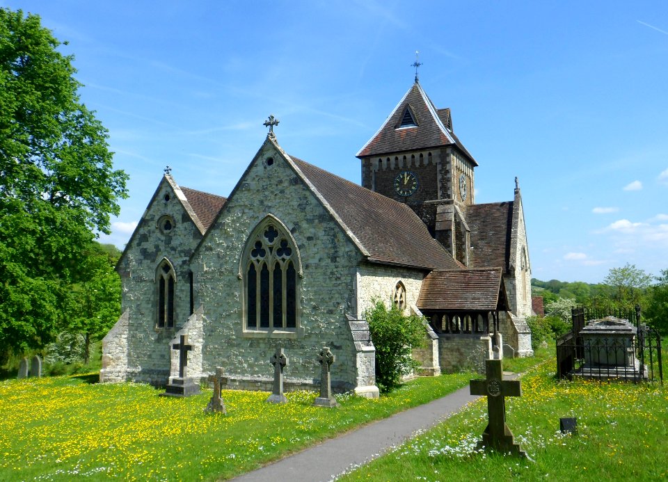 St Lawrence's Church, Manor Fields, Seale (May 2014) (3)