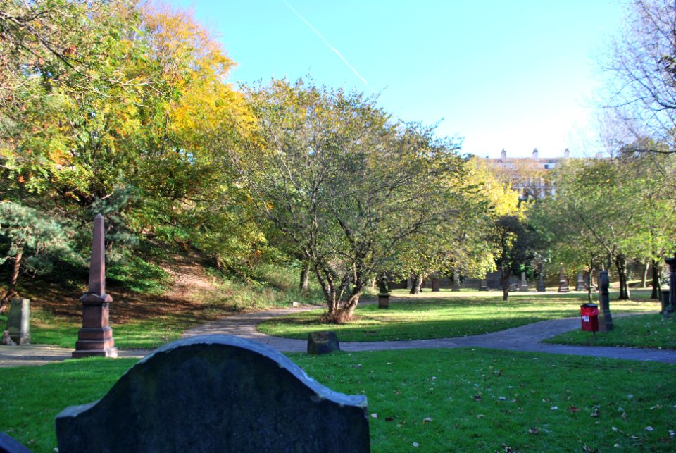St James's Gardens bottom 2