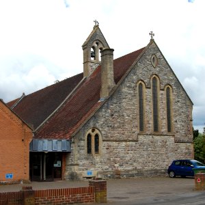 St John the Baptist's Church, Church Road, Locks Heath (May 2019) (5)