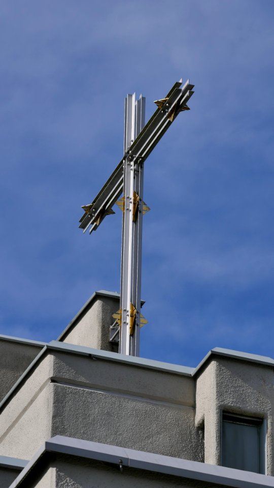 St. Michael in Trier Mariahof GipfelkreuzH3