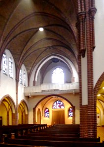 St. Marien-Kirche (Berlin-Reinickendorf) Blick Richtung Eingang