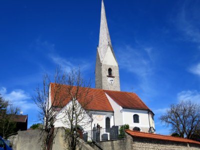 St. Peter und Paul Kronau