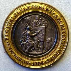 St. Luke painting the Madonna, by Giovanni Hamerani, Pope Clemens XI, prize medal for the Academy of St. Luke, Rome, 1704 - Bode-Museum - DSC02796