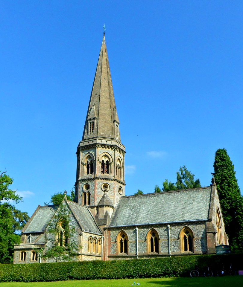 St Barnabas' Church, Ranmore Common Road, Ranmore Common (NHLE Code 1189879) (July 2013) (14)